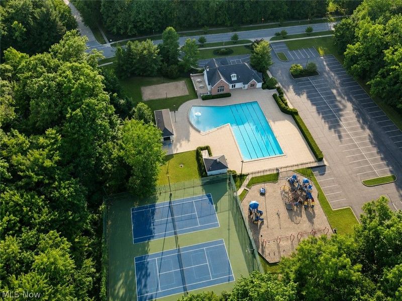 20143 Kylemore Drive, Strongsville, OH 44149 Photo 7