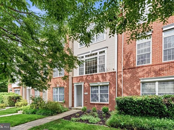 25033 JUSTICE DRIVE , CHANTILLY, VA 20152