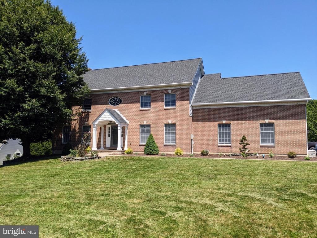 365 WINTER SPRINGS ROAD, NAZARETH, PA 18064