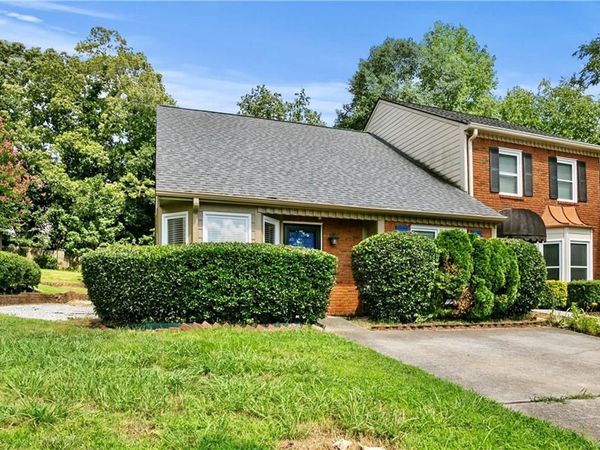 1140 Magnolia Way SE, Smyrna, GA 30082