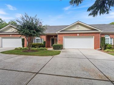 129 Holiday Road, Unit 64, Buford, GA 30518