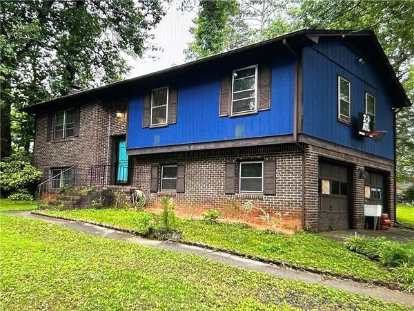 4222 King James Court, Snellville, GA 30039