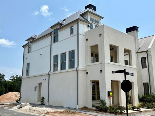 310 Central Avenue , Fayetteville, GA 30214
