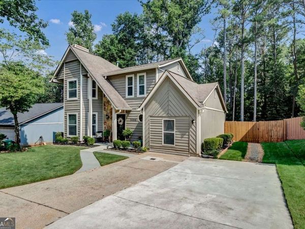 5086 N Woodbridge Trail, Stone Mountain, GA 30088