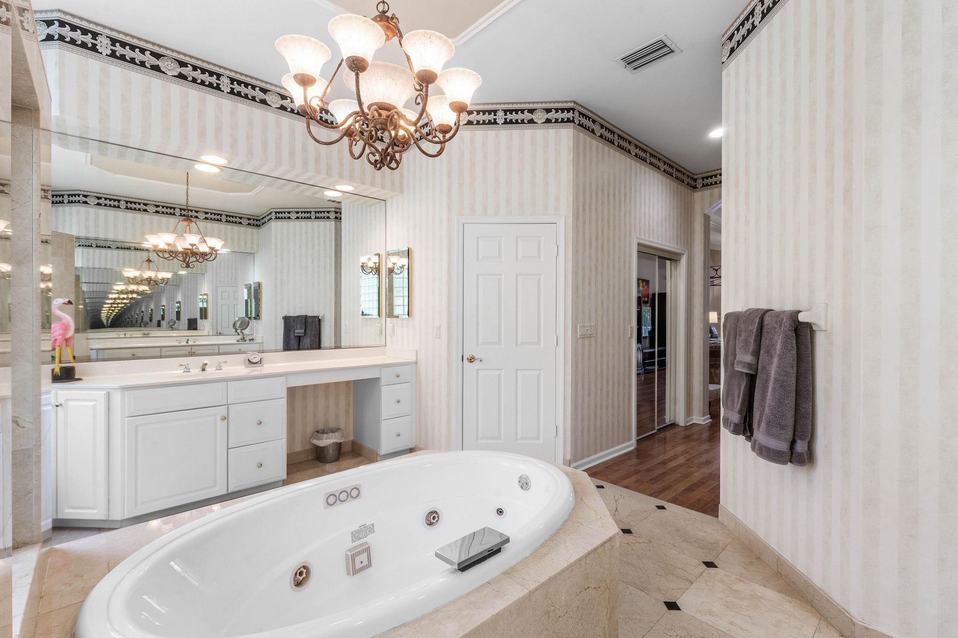 911 Forest Glen Lane, Wellington, FL 33414 Photo