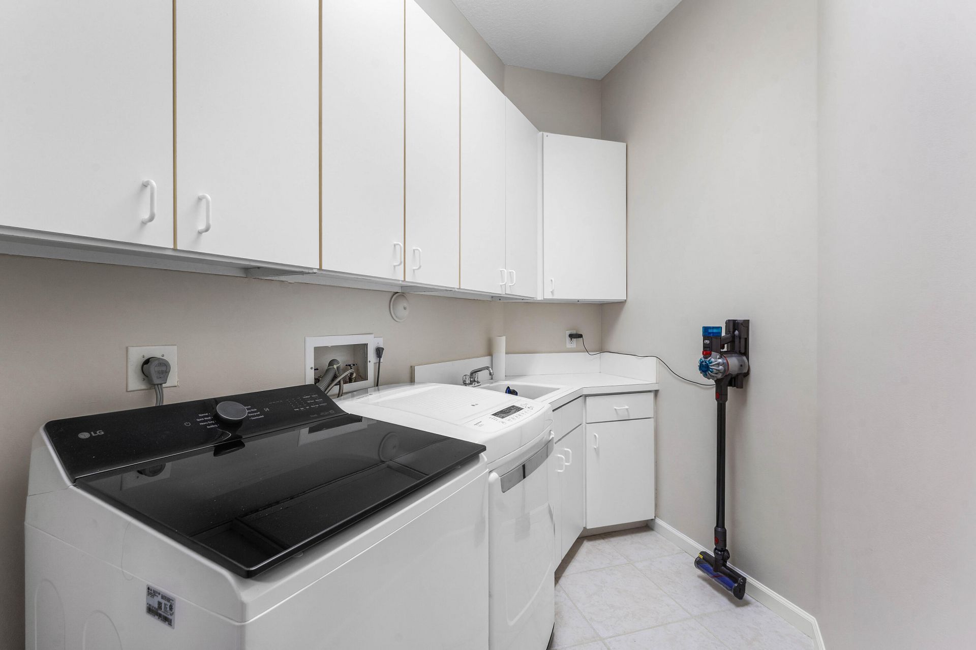 911 Forest Glen Lane, Wellington, FL 33414 Photo
