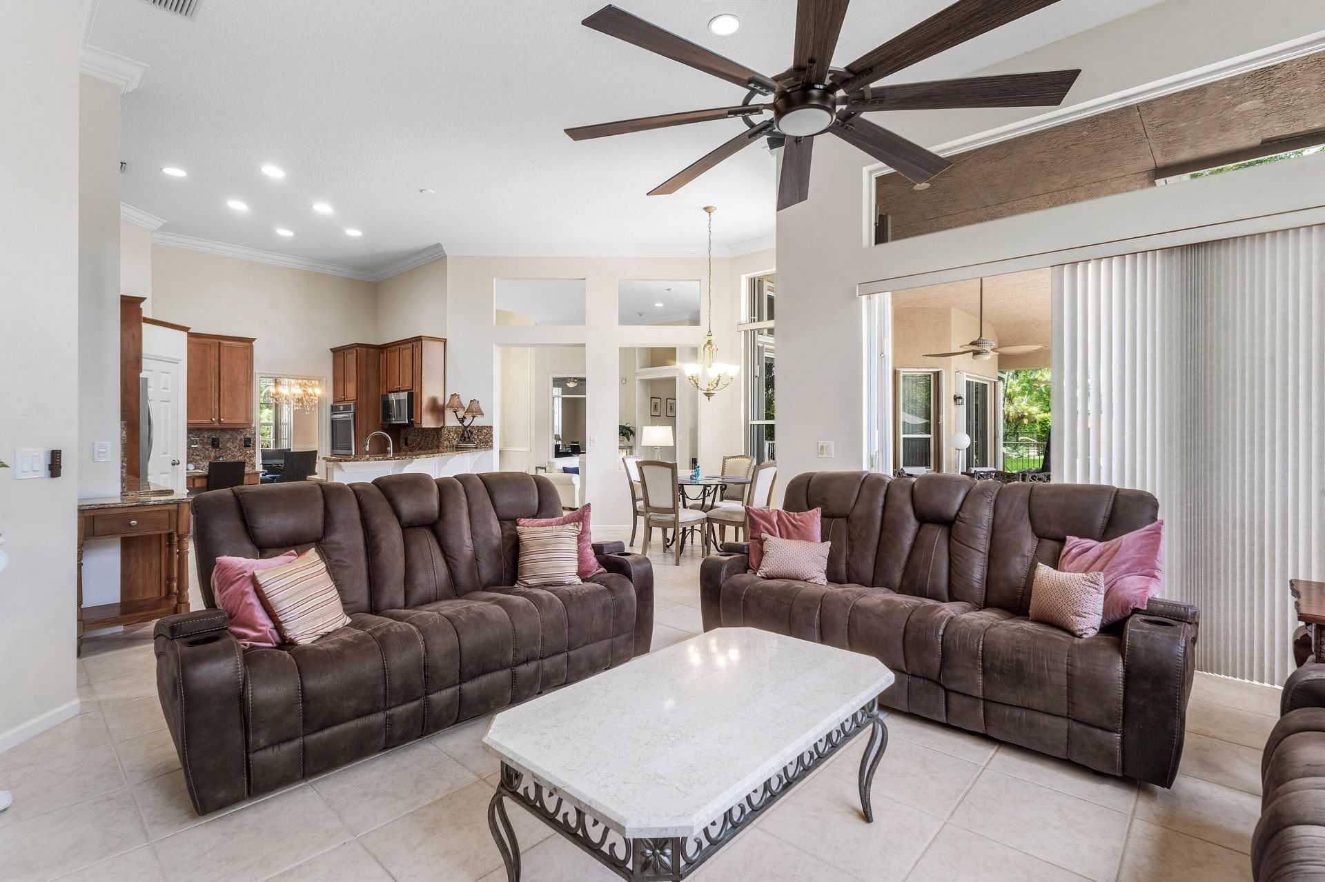 911 Forest Glen Lane, Wellington, FL 33414 Photo