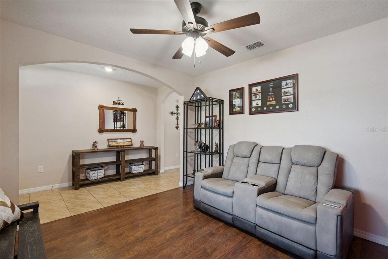 4076 Sapsucker Loop, Sanford, FL 32773 Photo