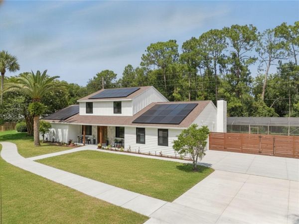 537 PELICAN BAY DRIVE, DAYTONA BEACH, FL 32119