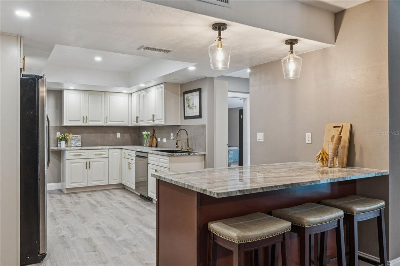 537 Pelican Bay Drive, Daytona Beach, FL 32119 Photo