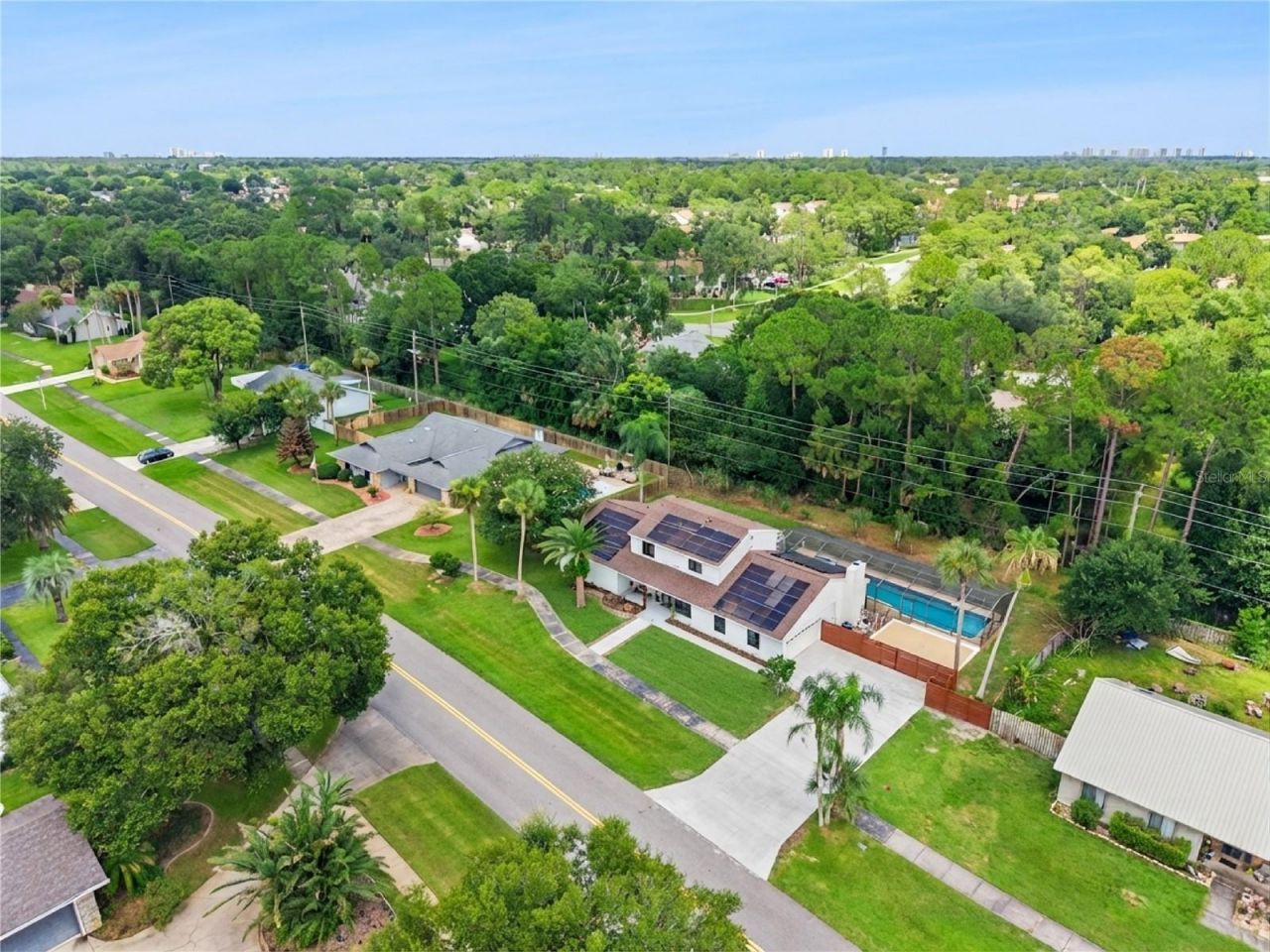 537 Pelican Bay Drive, Daytona Beach, FL 32119 Photo