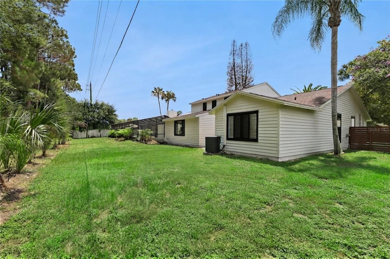 537 Pelican Bay Drive, Daytona Beach, FL 32119 Photo