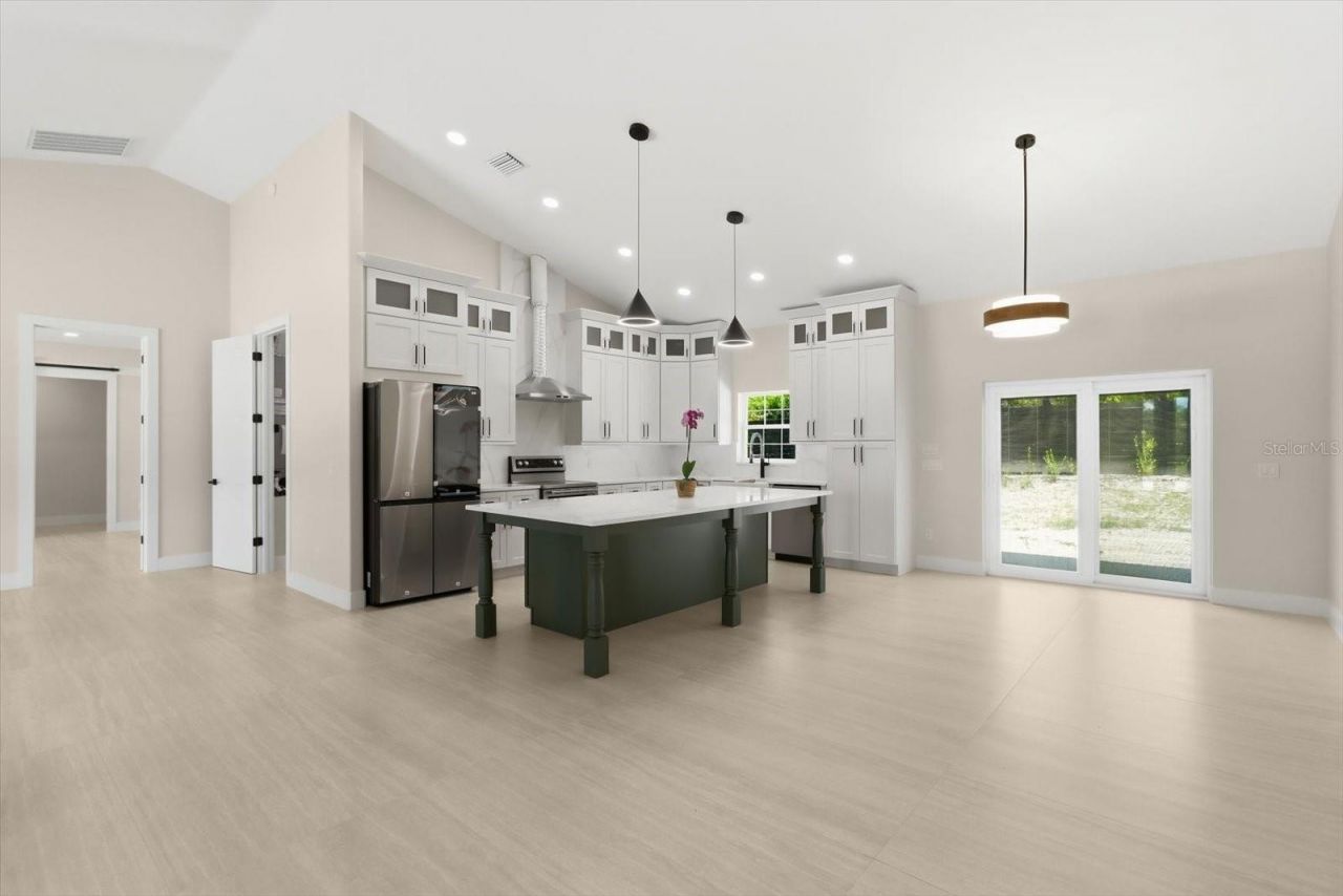 5970 W Inland , Dunnellon, FL 34433 Photo