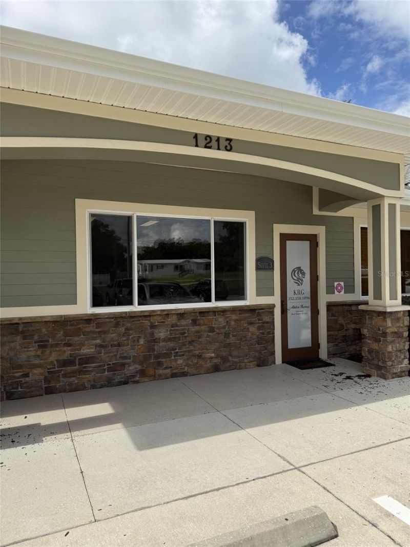 1213 W Miller Street , Fruitland Park, FL 34731