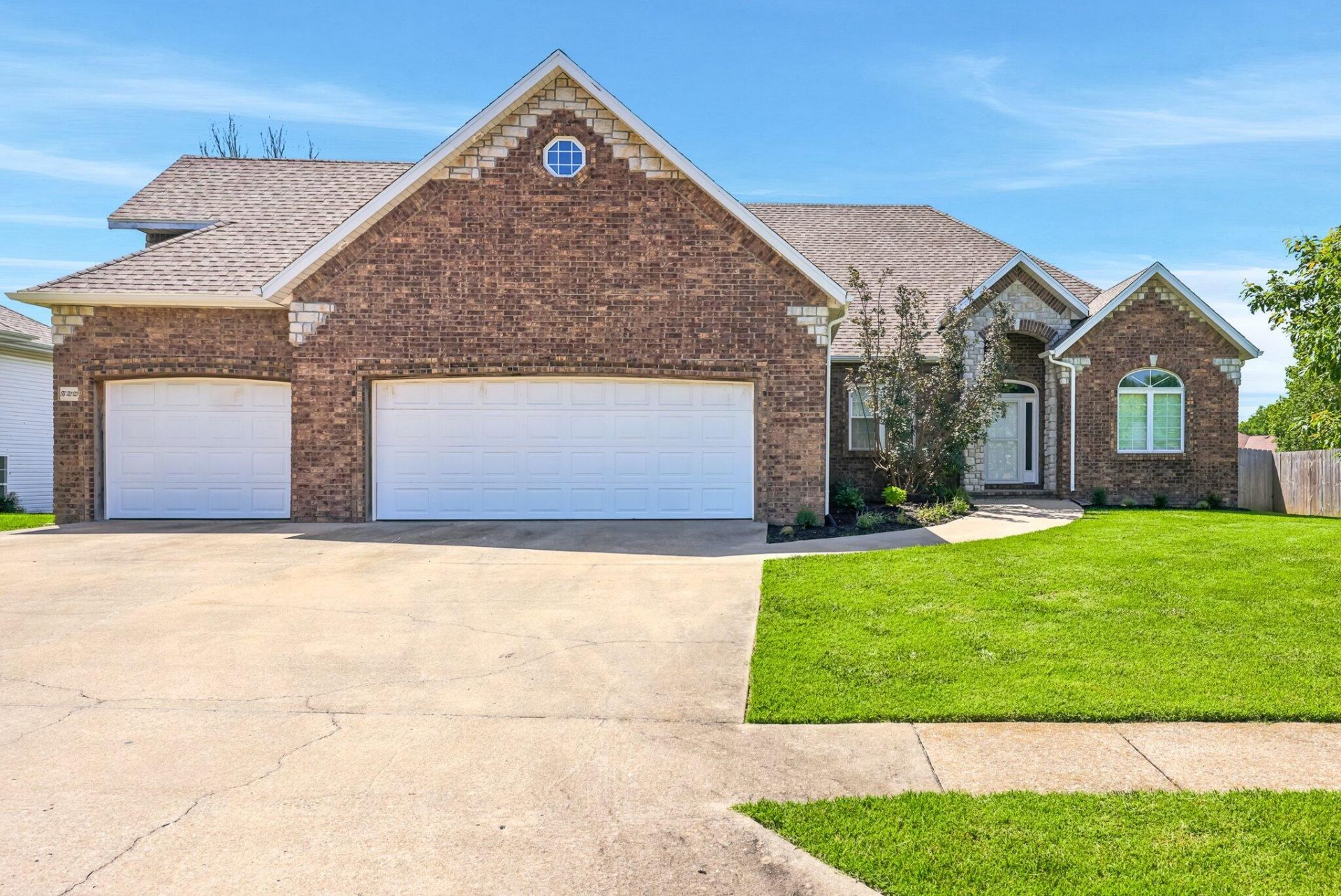 822 E Rachael Drive , Republic, MO 65738 Main Photo