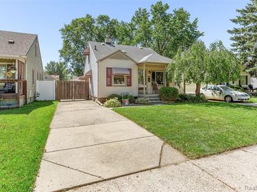 14672 Kennebec Street, Southgate, MI 48195