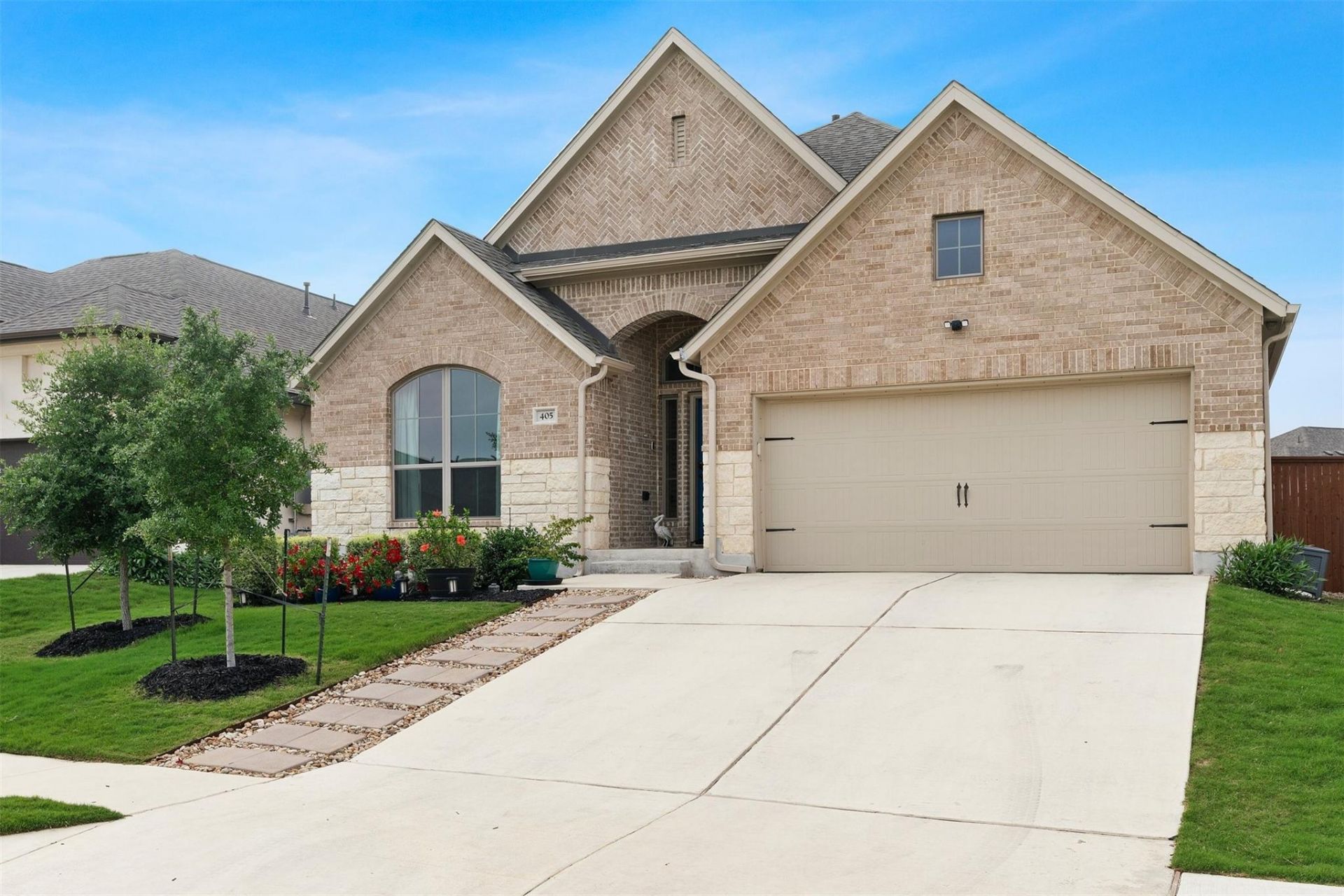 405 Glen Arbor Dr, Liberty Hill, TX 78642 Main Photo