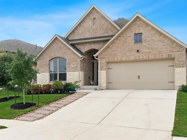 405 Glen Arbor DR, Liberty Hill, TX 78642