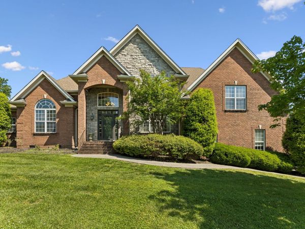 2200 Brienz Valley Dr, Franklin, TN 37064