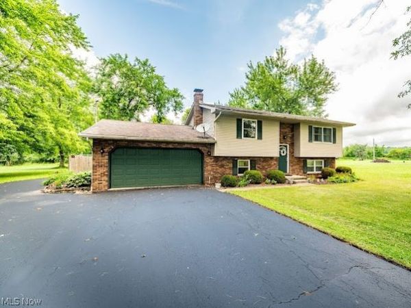 3545 Cadwallader Sonk Road , Cortland, OH 44410