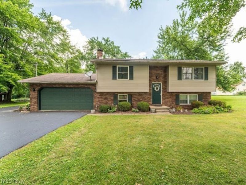 3545 Cadwallader Sonk Road, Cortland, OH 44410 Photo 2