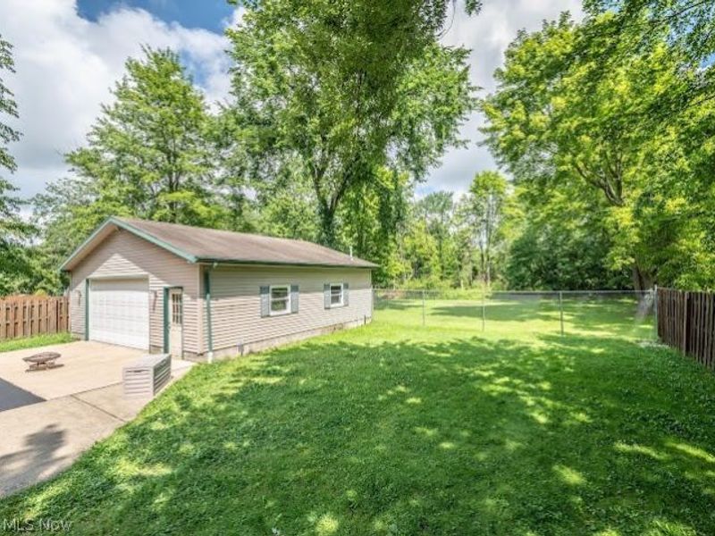 3545 Cadwallader Sonk Road, Cortland, OH 44410 Photo 45