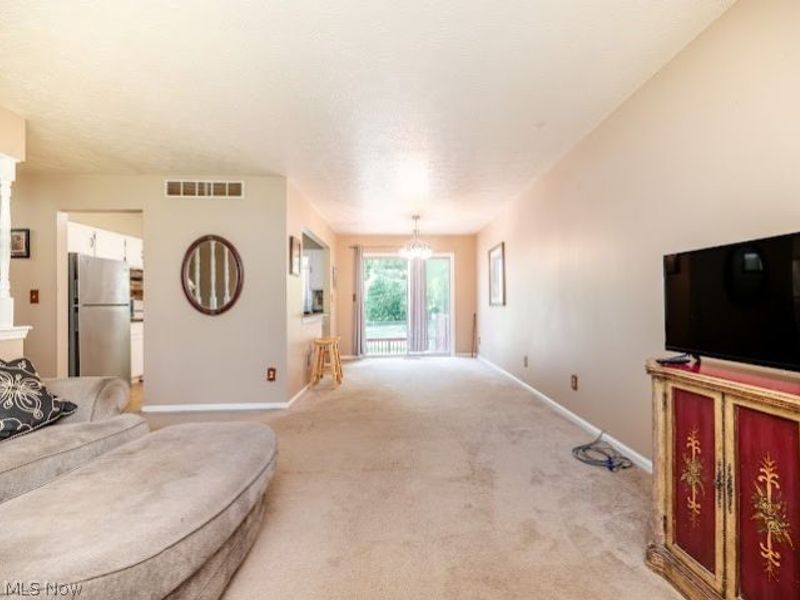 3545 Cadwallader Sonk Road, Cortland, OH 44410 Photo 6
