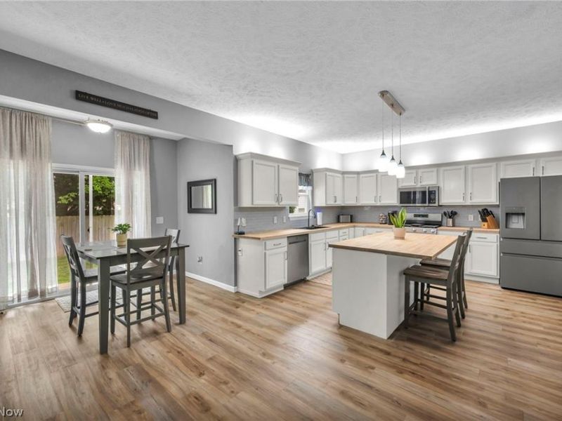 7088 Victoria Drive, Mentor, OH 44060 Photo 14
