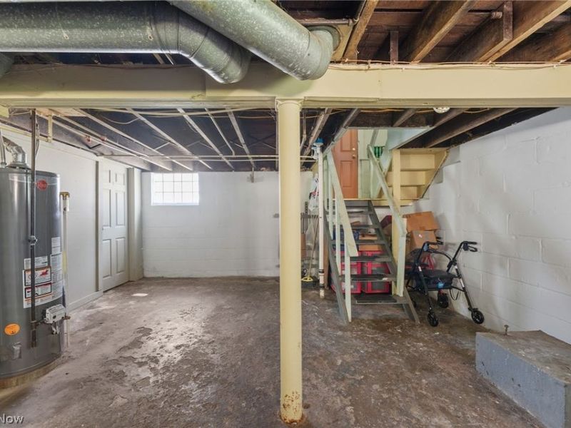 3903 W 32 , Cleveland, OH 44109 Photo 14