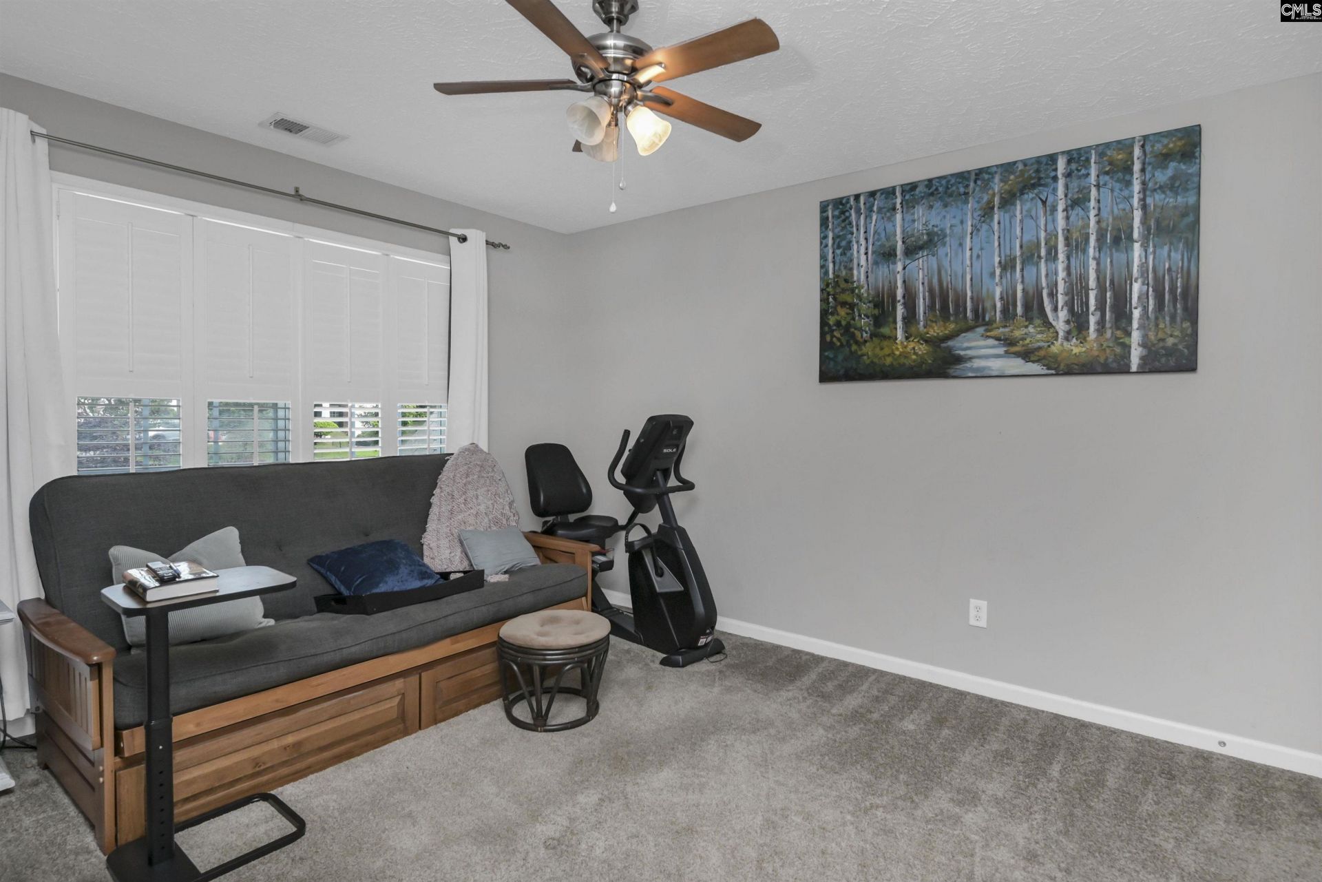 40 Kennebeck Court Photo 17