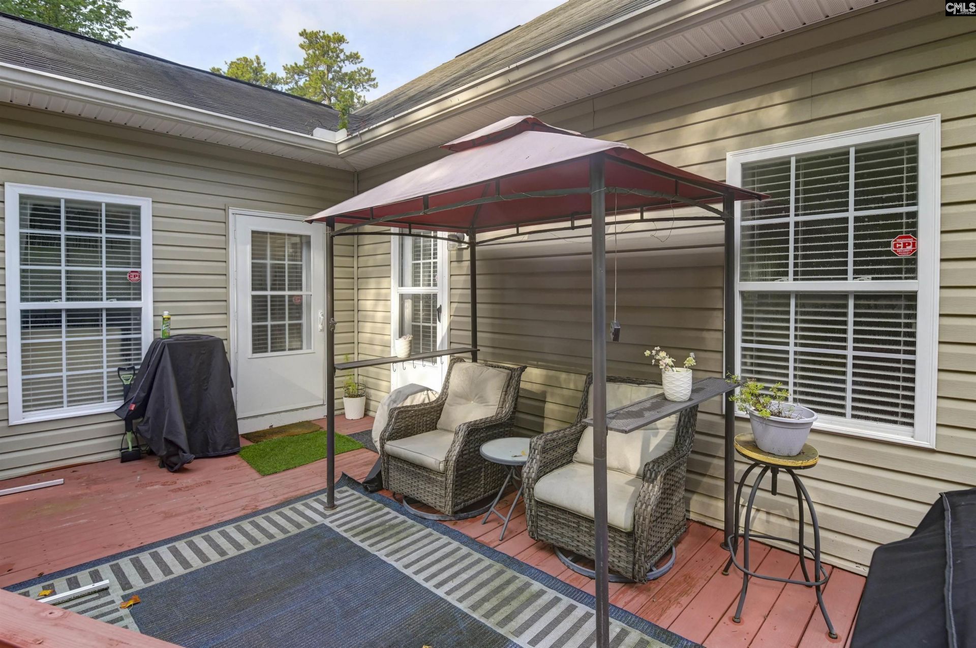 40 Kennebeck Court Photo 23