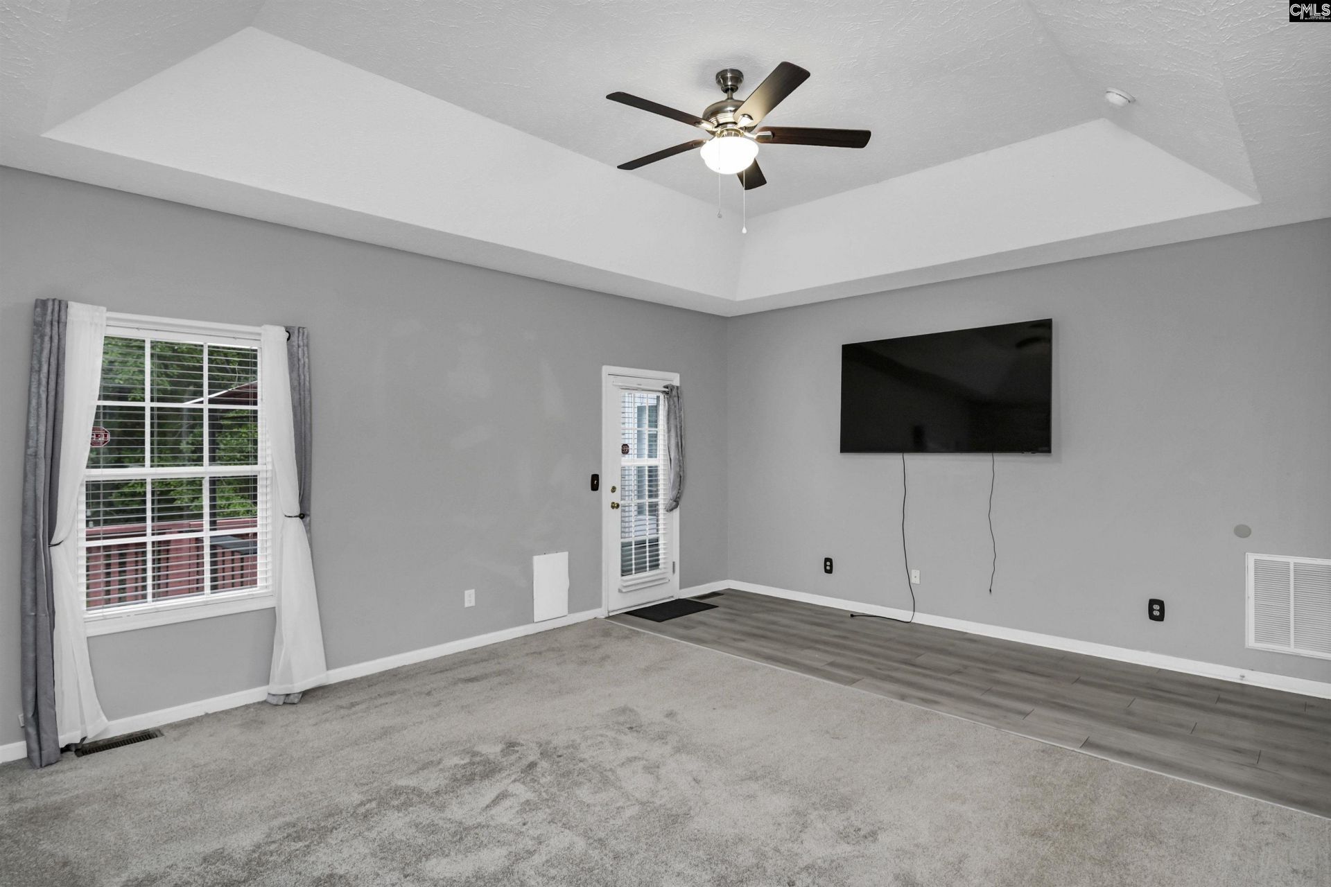 40 Kennebeck Court Photo 32