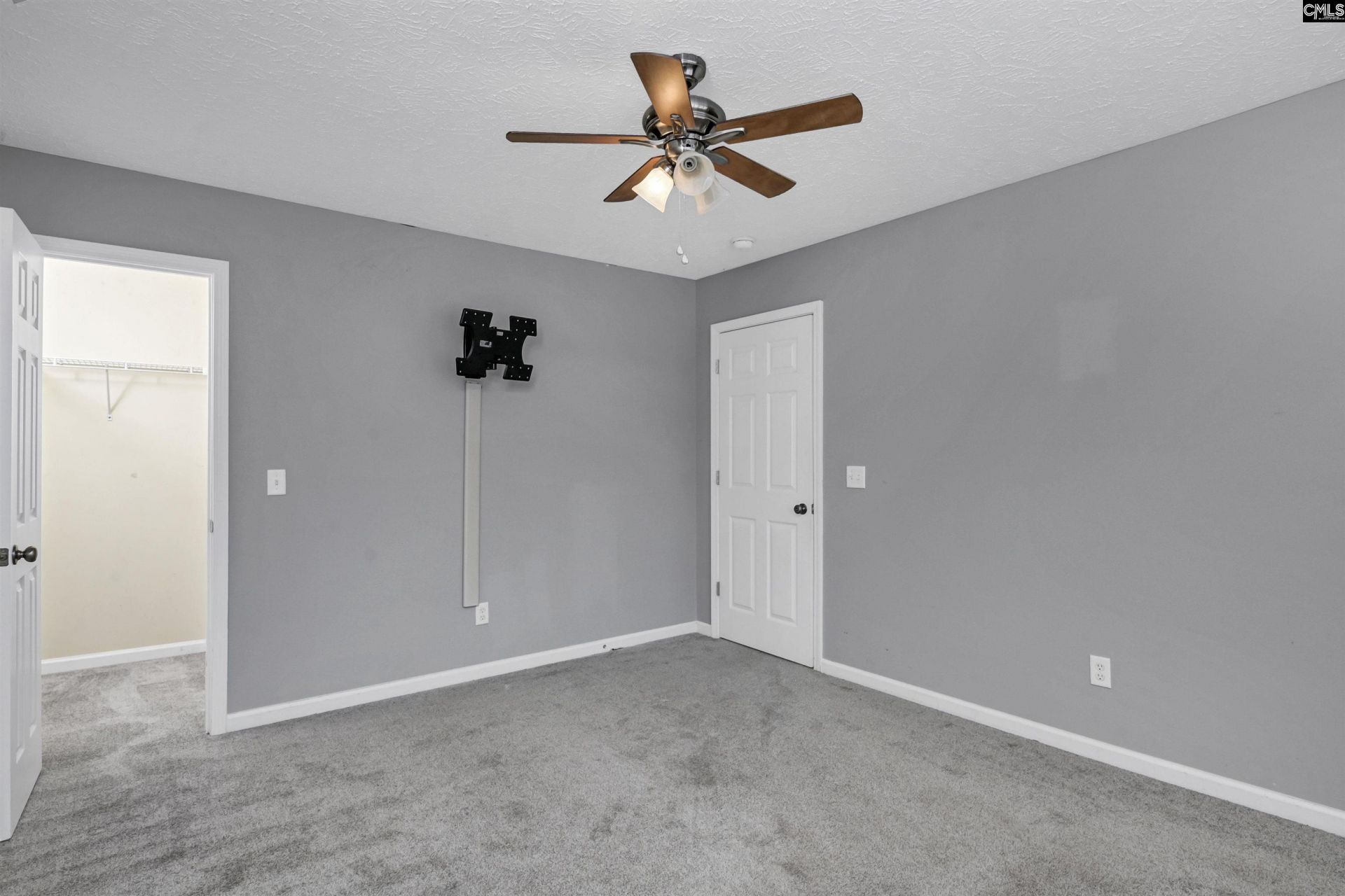 40 Kennebeck Court Photo 40