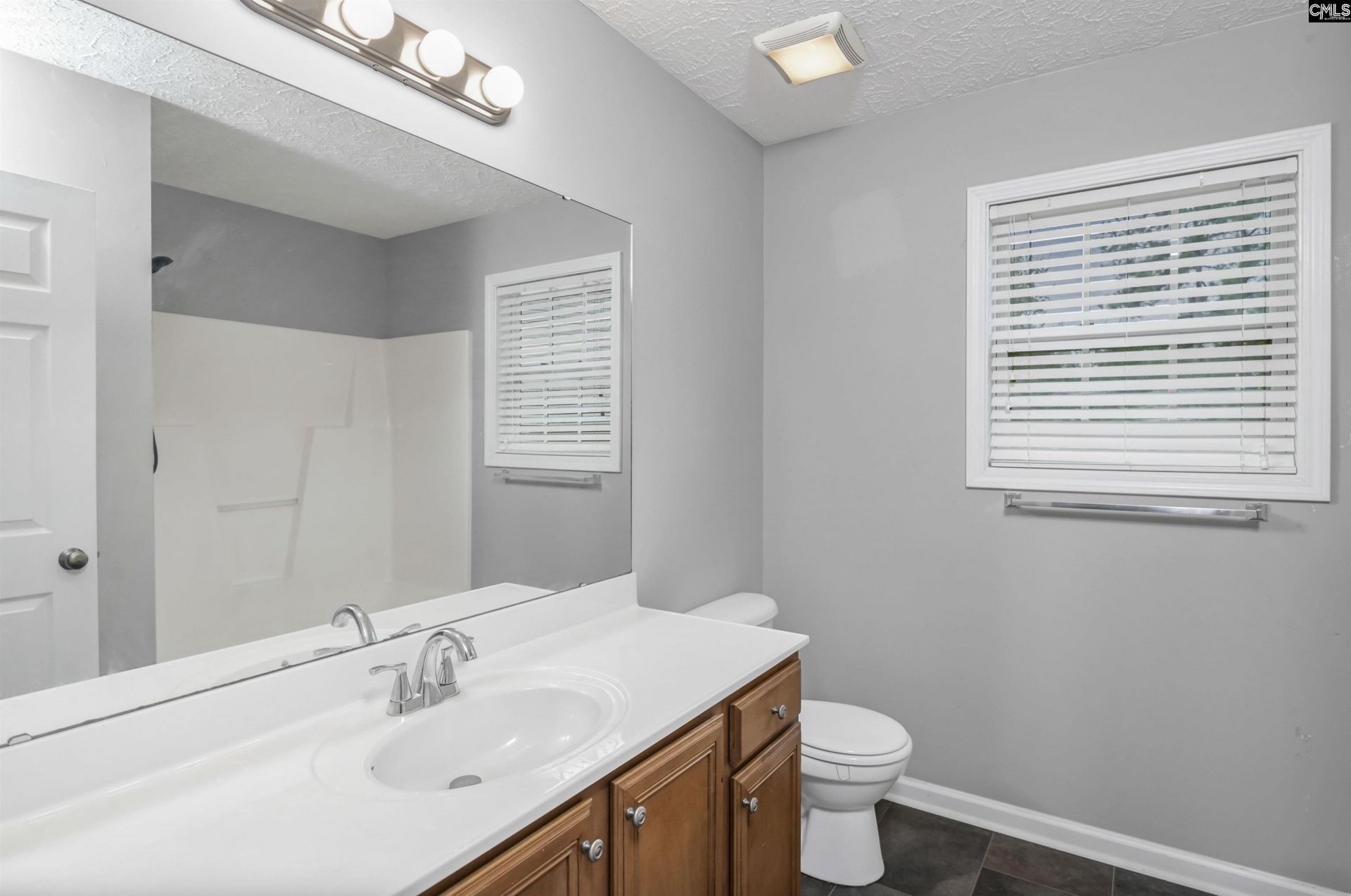 40 Kennebeck Court Photo 41