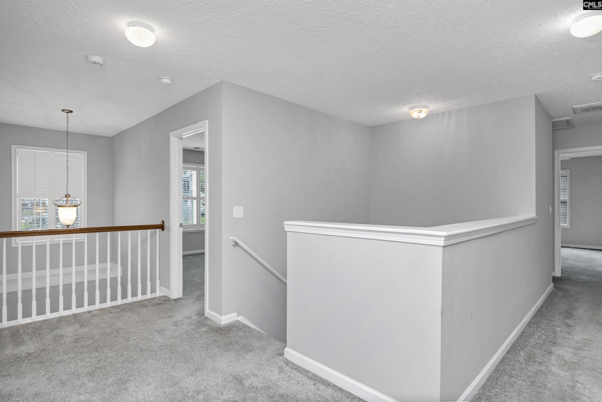 40 Kennebeck Court Photo 47