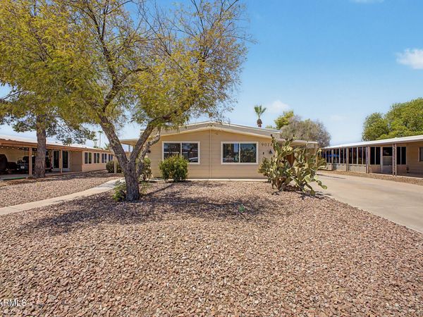 9014 E Olive Lane S, Sun Lakes, AZ 85248