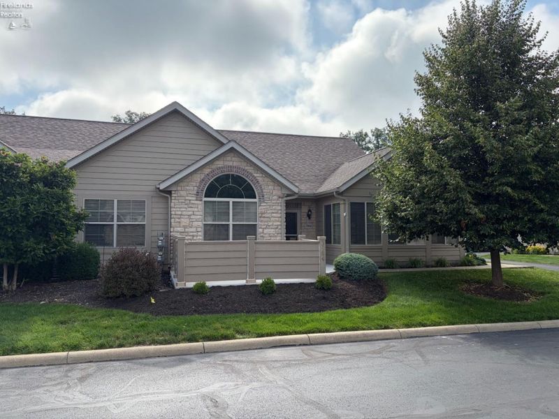 3904 Coventry Lane, Huron, OH 44839 Photo 2