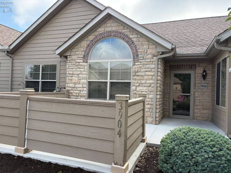 3904 Coventry Lane, Huron, OH 44839 Photo 3