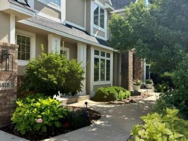 6815 Ruby Lane, Chanhassen, MN 55317