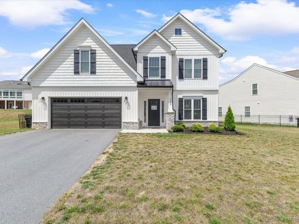 2228 Foxfield LN , Salem, VA 24153