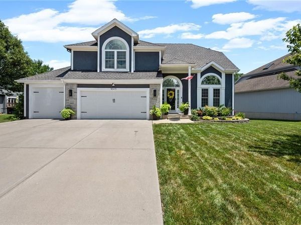 16415 S Sunset Street, Olathe, KS 66062