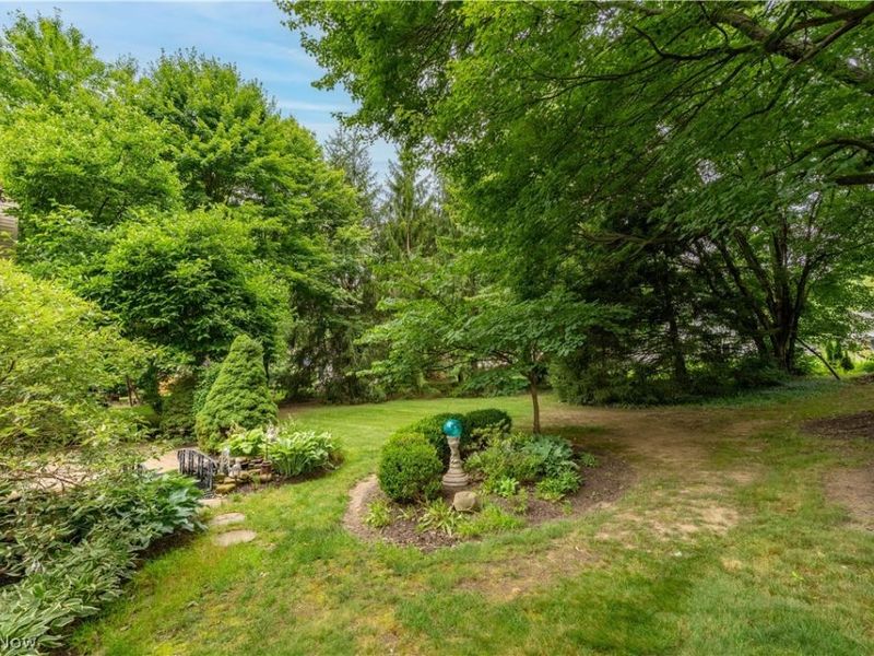 322 Great Oaks Trail, Wadsworth, OH 44281 Photo 10