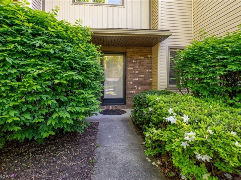 322 Great Oaks Trail, Wadsworth, OH 44281 Photo 6
