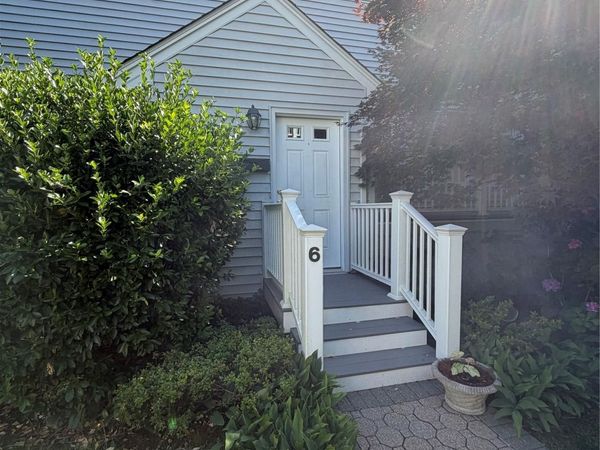 6 Cornell Place , Rye, NY 10580