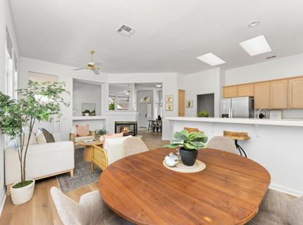 7564 Locomotive Ln, Roseville, CA 95747 Photo