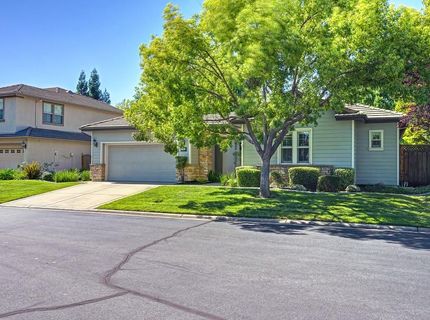 208 Soaring Hawk Pl, Lincoln, CA 95648 Photo