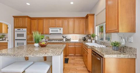 208 Soaring Hawk Pl, Lincoln, CA 95648 Photo