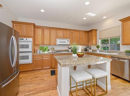 208 Soaring Hawk Pl, Lincoln, CA 95648 Photo