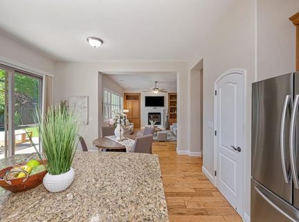 208 Soaring Hawk Pl, Lincoln, CA 95648 Photo