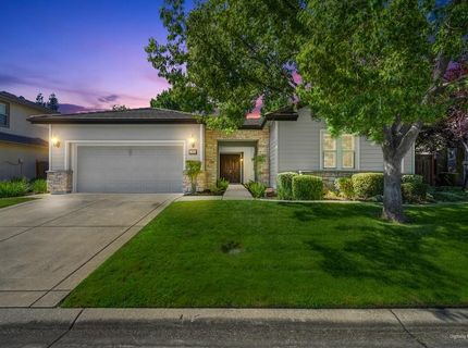 208 Soaring Hawk Pl, Lincoln, CA 95648 Photo